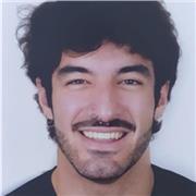 Soy profesor de inglés y puedo dar clases adaptadas al nivel y necesidades de cada alumno independientemente de la edad o formación previa.